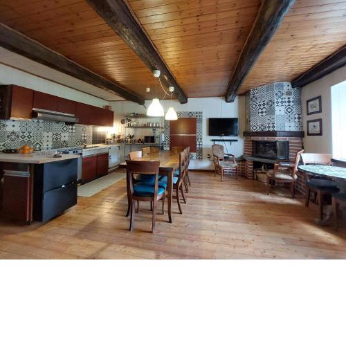 casa Fiorella
