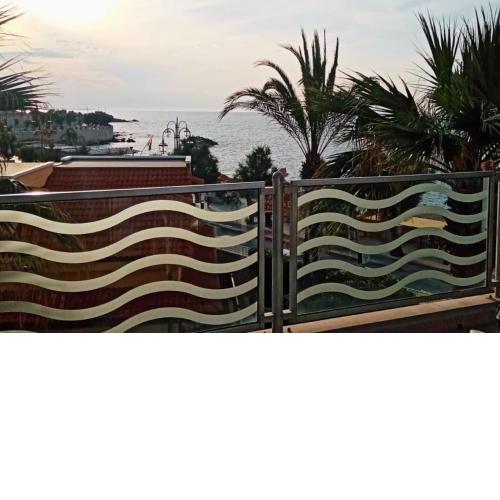 Casa Flora a due passi dal mare