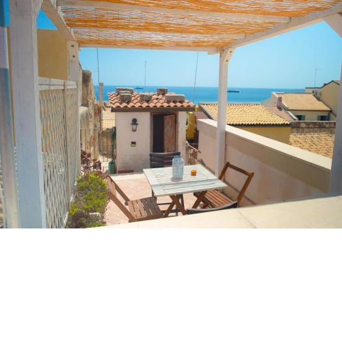 CASA FLORA