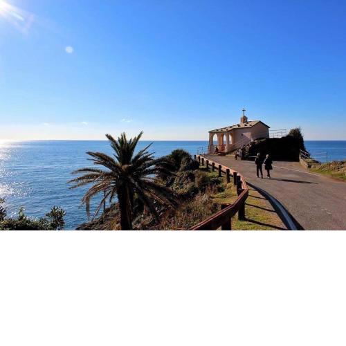 CASA GINESTRA CON SPLENDIDA VISTA MARE