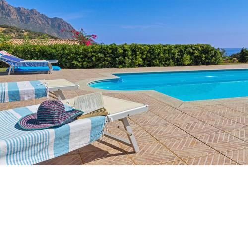 Casa Hedera with pool