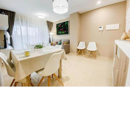 Casa Hugo - Ivan Luxury Homes - 8ª Planta - Norte - 1ª Linea de Playa