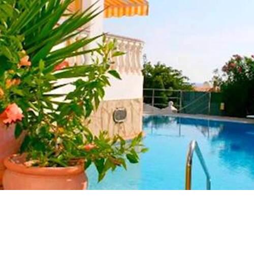 Casa Illote - Well furnished 3 bedroom villa - Great Pool area - Perfect for families