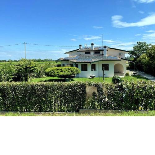 Casa in campagna, vicina al mare e a Jesolo