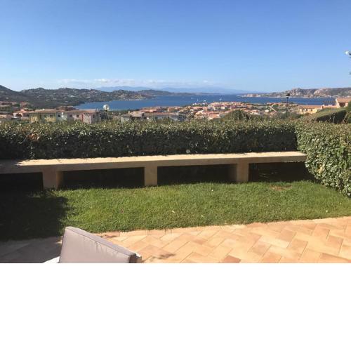 CASA INDIPENDENTE PALAU, CON VISTA MARE. SARDEGNA