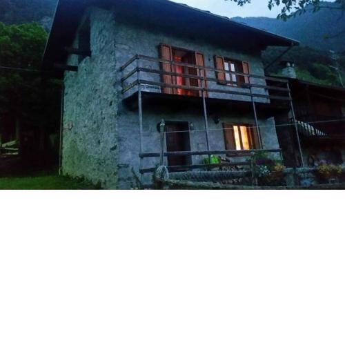 Casa Indipendente Val d'Ayas - Challand Saint Anselme
