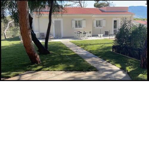 Casa KIA - Villetta bifamiliare a 300 mt dal mare