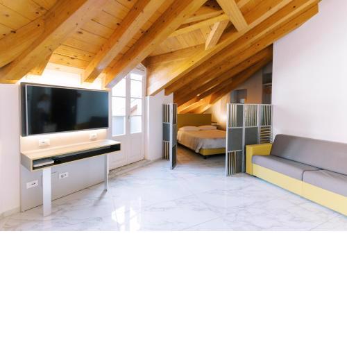 CASA KING