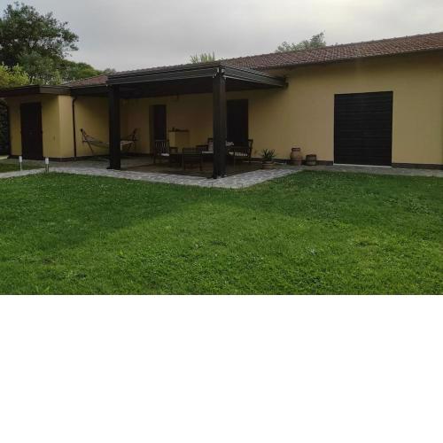 Casa Limori con giardino e parcheggio privato