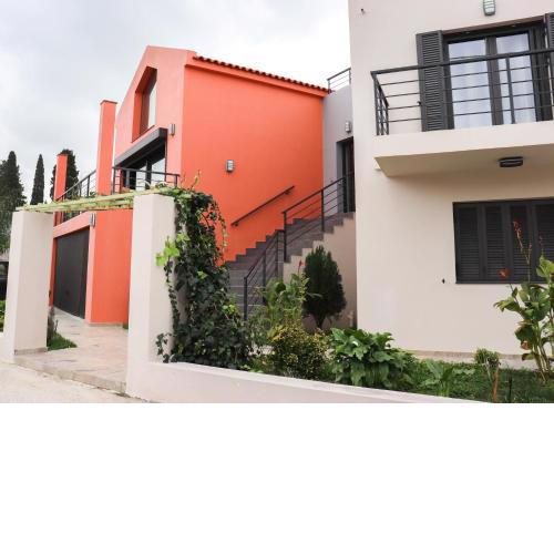 Casa Luminosa Guesthouse