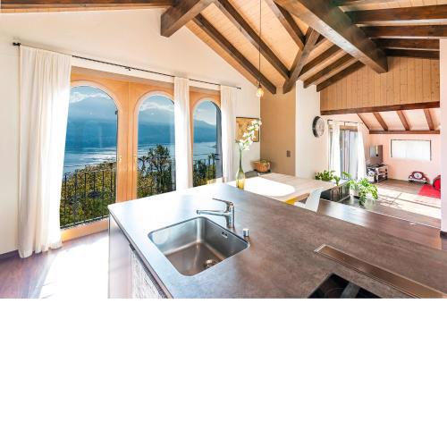CASA LUNA - WONDERFUL LAKE VIEW