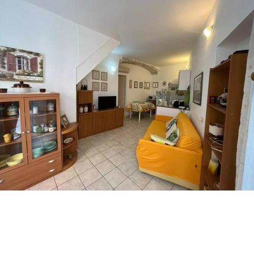 Casa Luna nel cuore di Carloforte