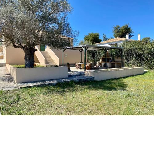 Casa Malena-Cozy 3 bedroom Villa with BBQ&Patio in huge estate!