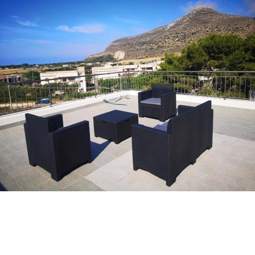 CASA MARE CON TERRAZZA