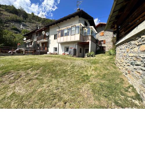 CASA MENFREY