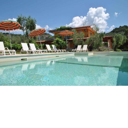 Casa Meridiana con piscina relax tra i vigneti