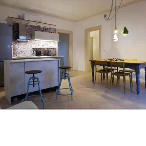 Casa Mindivò, magia tra i tetti del centro storico