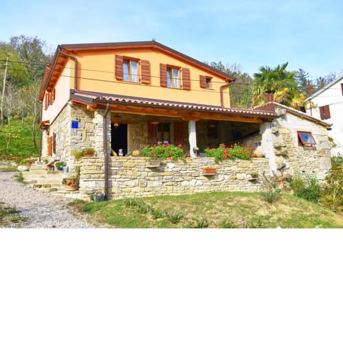 Casa Mira