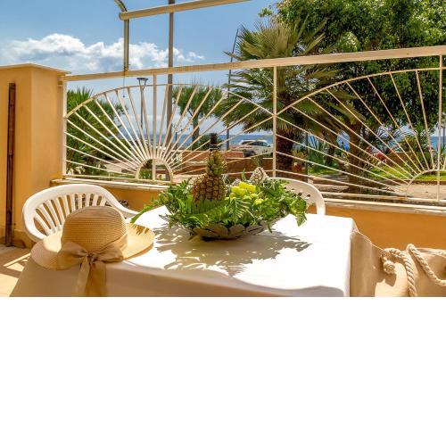 Casa Morgana-Beachfront