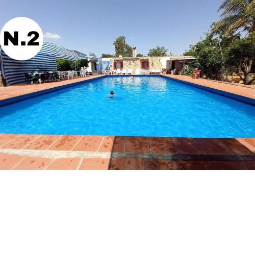 Casa N.2 + piscina e palestra [1O km da Gallipoli]