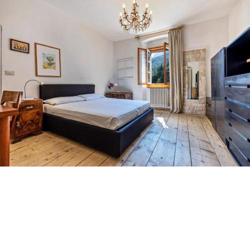 Casa nel Borgo Iris