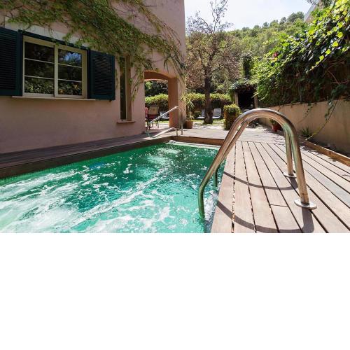 Casa Ponce, Cala Sant Vicenç, 500m from the beach