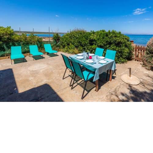 Casa Punta LLarga a orillas del mar