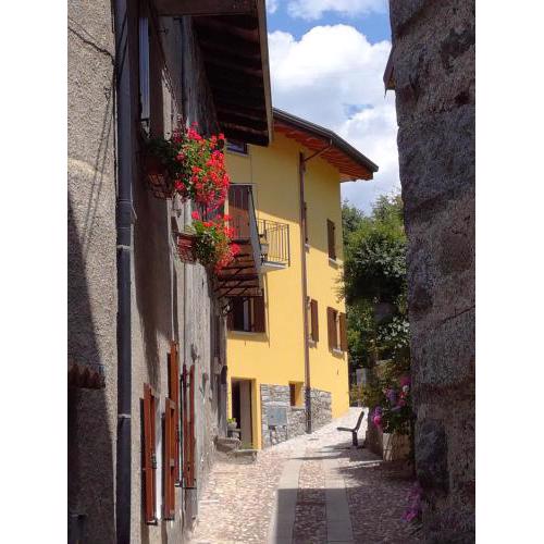 Casa Ramus Valle Camonica a 30 km dal Passo Tonale