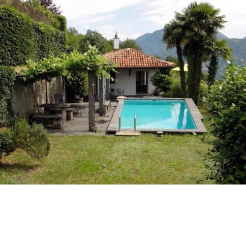 Casa Ranica Morcote mit Pool