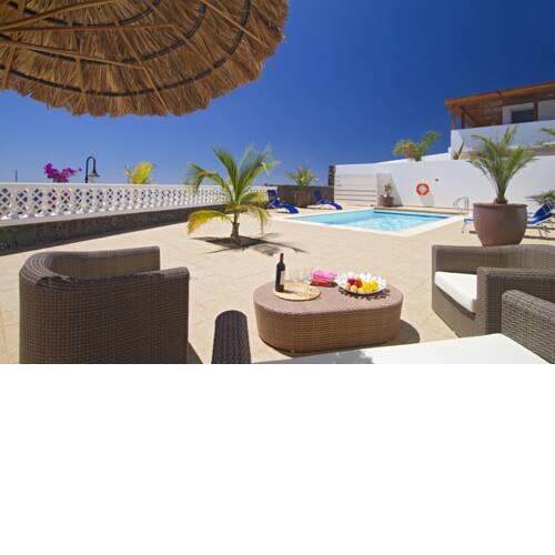 Casa Restinga - 4 Bedroom villa - Stunning sea and marina views - Pool table