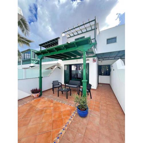 Casa Rosa Costa Teguise Close To The Beach