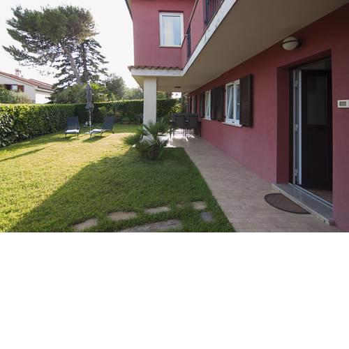 Casa Rossa Apartment