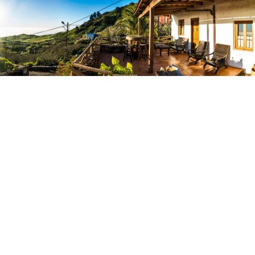 Casa rural con terraza y estupenda vista al Mar