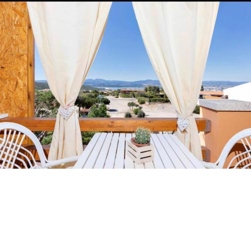 Casa Sharon appartamento vista mare ad Olbia
