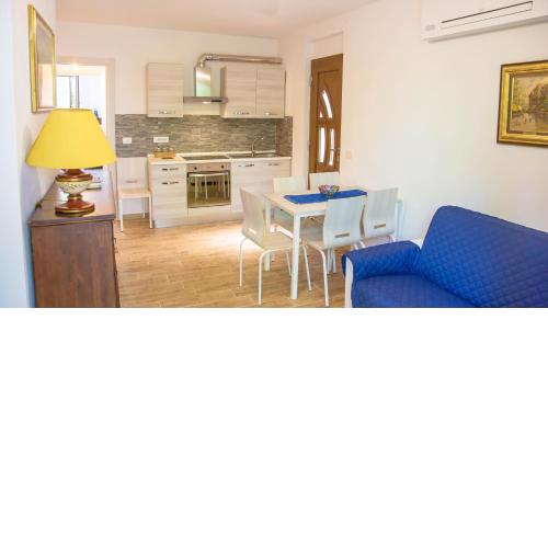 Casa Silvia Marina, air/con e cortile