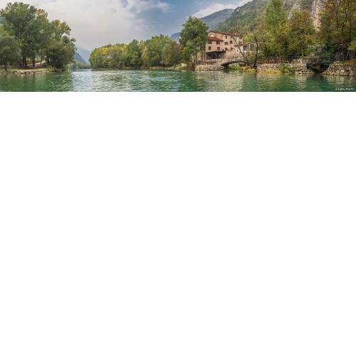 Casa sul Fiume County House