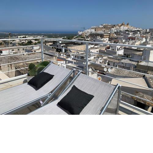 Casa Sunset. Amazing Ostuni Views. 2 Terraces.