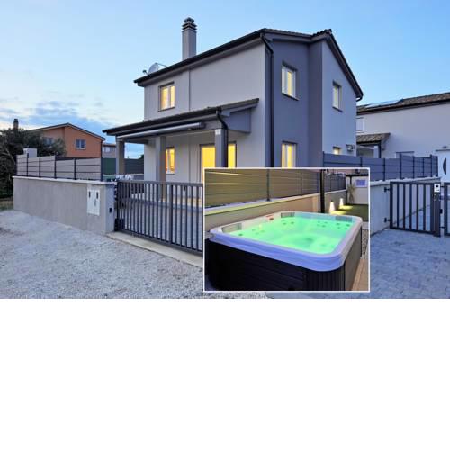 Casa Tara Three-Bedroom Holiday Home
