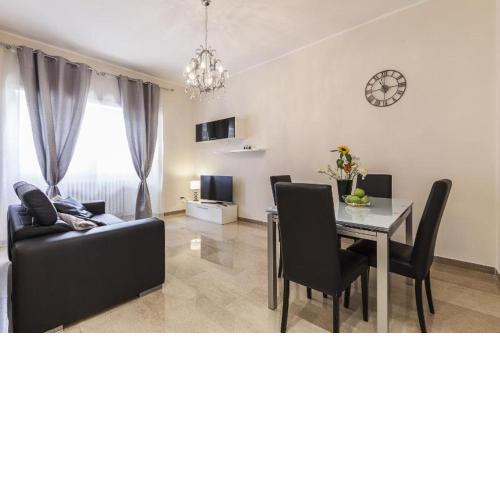 Casa Tony