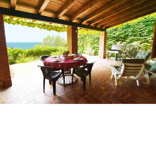 CASA TRA I PORTICI: • veranda vista mare • WiFi