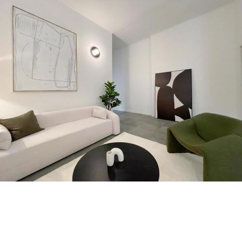 CASA UNICA MILANO – SPACIOUS & CONTEMPORARY APARTMENT – BULLONA I