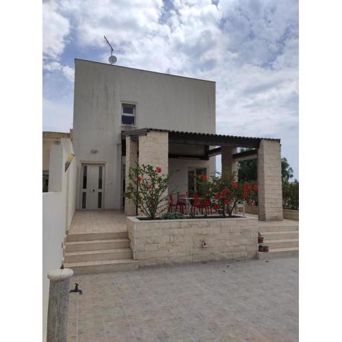 Casa Vacanze IL Cedro (Santa Maria del Focallo)