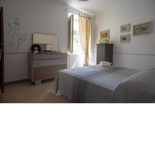Casa vacanze nel centro storico di Fermo Happy Song
