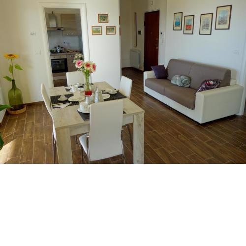 casa vacanze, via delle margherite 3