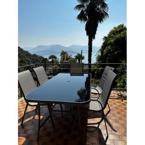 Casa Vista Lago