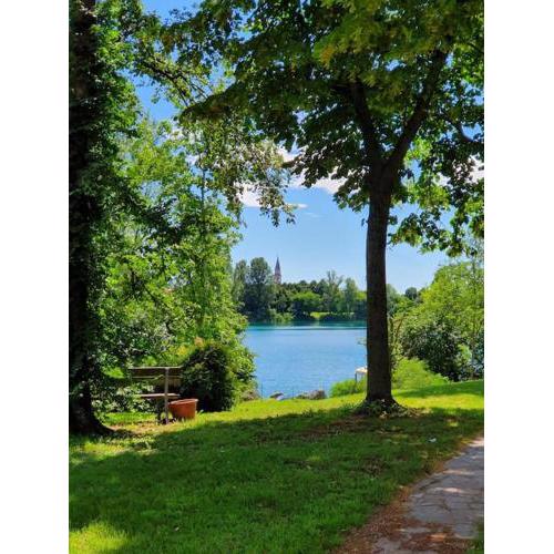 Casa vista lago