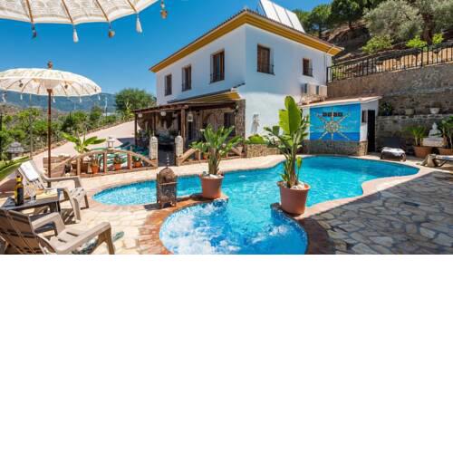 Casa Vriesea Sayalonga
