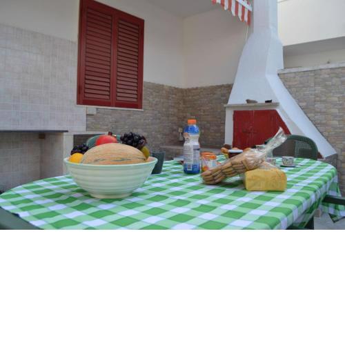 Casa x4 a San Foca LL05 con zona pranzo all'aperto