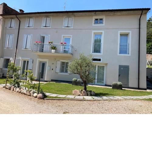 CASALE L U E L