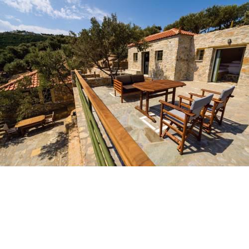 CasaMilos Stone Chalets